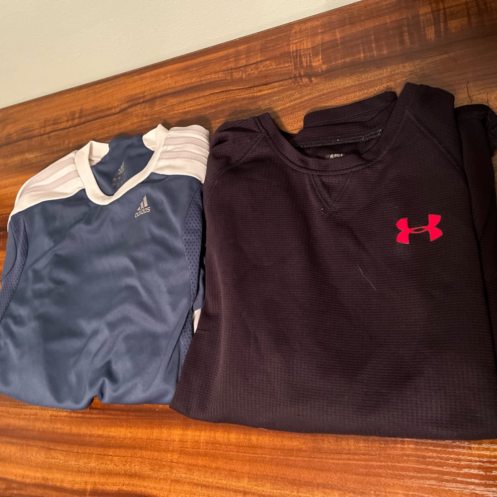 Long sleeve athletic shirts